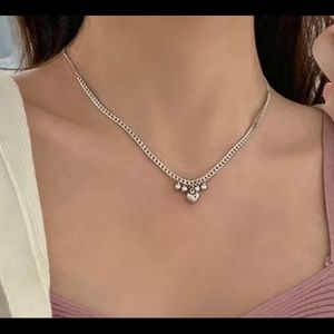 Women fashion jewelry